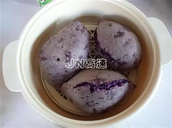 紫薯豆沙冰皮月饼的做法图解1