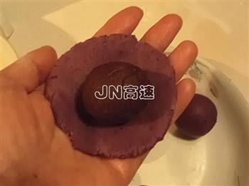 紫薯豆沙冰皮月饼的做法图解11