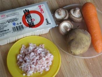 香菇肉糜豆腐羹的做法步骤1