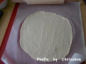 自制萨拉米披萨的做法步骤5