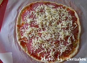 自制萨拉米披萨的做法步骤6