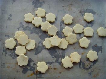 樱花霜糖饼干的做法步骤8