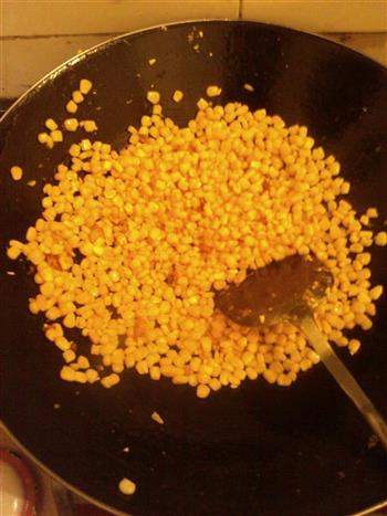 椒盐玉米的做法步骤3