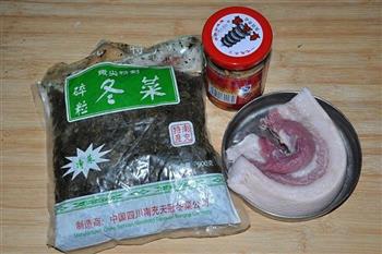 冬菜腐乳扣肉的做法步骤1