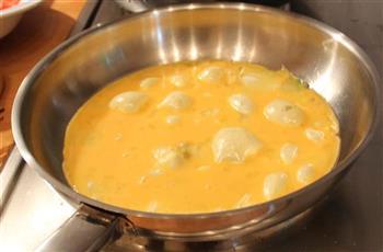 西红柿鸡蛋炖饭的做法步骤2