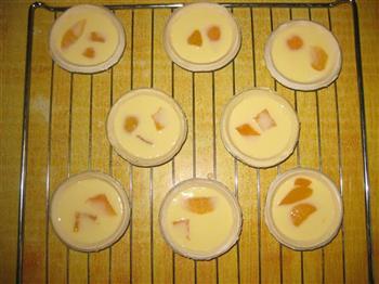 黄桃蛋挞的做法步骤8