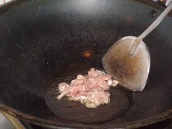 茭白青椒炒肉丝的做法步骤3