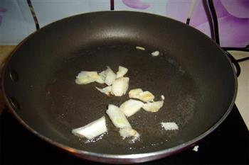 炝炒油麦菜的做法步骤2