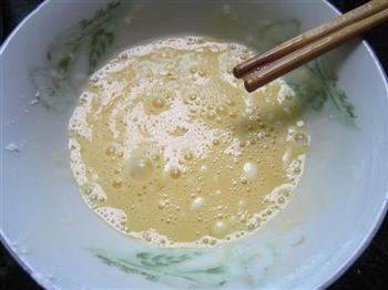 酥皮蘸汁豆腐的做法步骤2