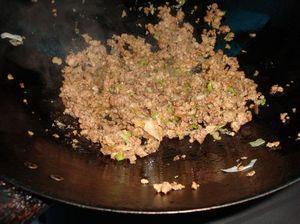 肉末辣味豇豆的做法步骤6