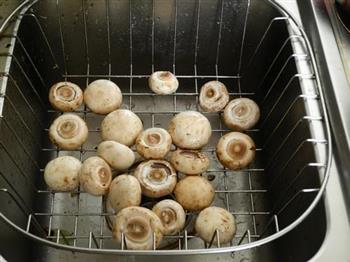 蚝油口蘑的做法步骤1