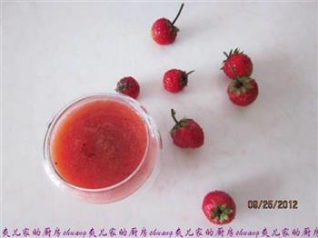 草莓汁的做法图解4