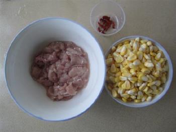 玉米滑肉粥的做法步骤1