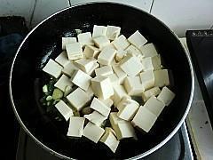 腐乳炖豆腐的做法图解4