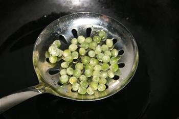 豆豆水晶冻的做法步骤3