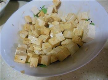 香椿拌豆腐的做法步骤6