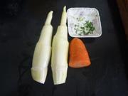 茭白胡萝卜的做法步骤1