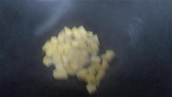 无咖喱版咖喱土豆鸡块的做法步骤3