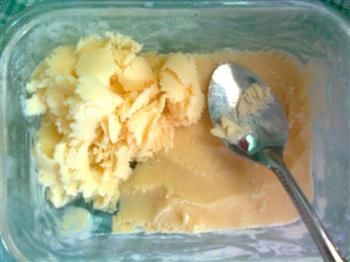 蛋奶冰激凌的做法步骤13
