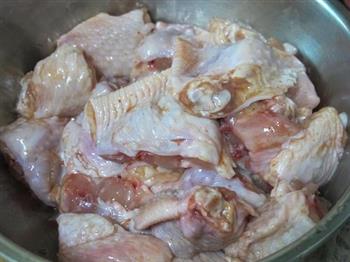 黑椒肉酱烧鸡翅的做法步骤1