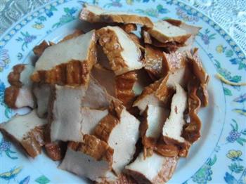 豆豉蚝油豆腐干的做法步骤2