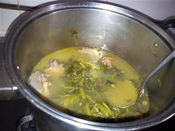 西洋菜煲猪骨汤的做法步骤6