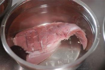 自制肉酥怎么做，自制肉酥怎么做好吃，自制肉酥做法