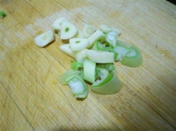 香菇炒青菜的做法步骤4