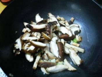 香菇炒青菜的做法步骤6