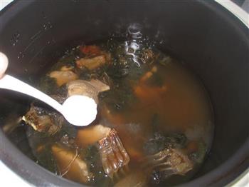 膨鱼腮青天葵瘦汤的做法步骤6