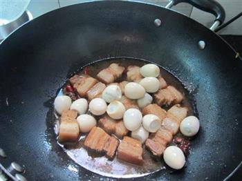红烧肉烩鹌鹑蛋的做法图解6