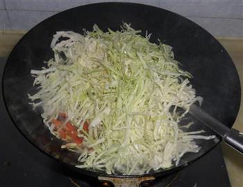 爆炒疙瘩白菜丝的做法步骤4