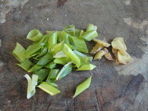 芥菜缨子炖豆腐的做法步骤4