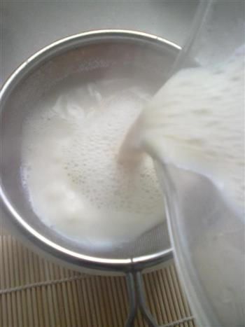 花生植物奶的做法步骤3