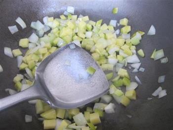 洋葱土豆焖饭的做法步骤4