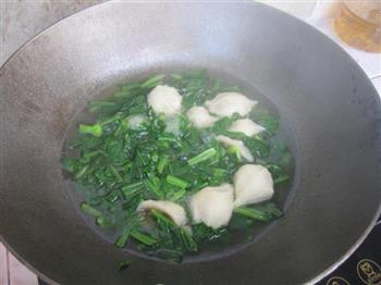 海螺丸菠菜汤的做法步骤10