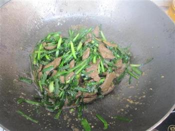 韭菜炒羊肝的做法步骤14