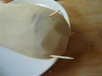 桂花蜜汁糯米藕的做法步骤5