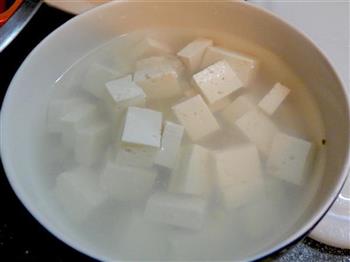 味噌豆腐紫菜汤的做法步骤1