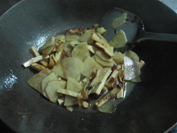 素鸡炒土豆片的做法图解9