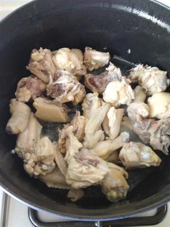 铁锅蛤蜊鸡的做法步骤5