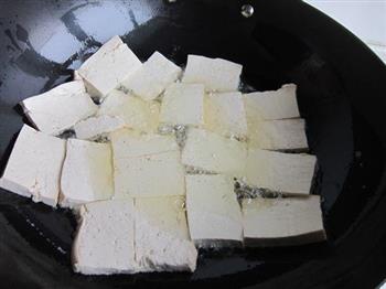 五花肉炖豆腐的做法步骤7