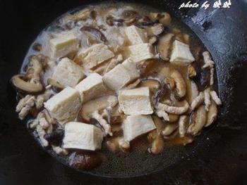 冻豆腐肉丝烧蘑菇的做法步骤8