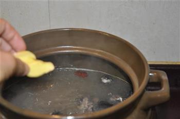 红枣乌鸡汤的做法步骤5