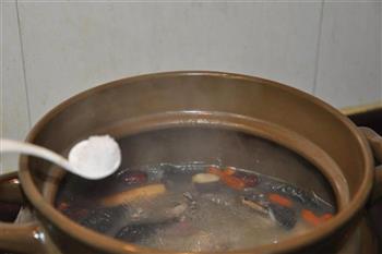 红枣乌鸡汤的做法步骤7
