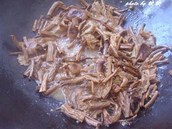 茶树菇烧肉的做法步骤5
