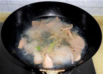 小白菜猪肝汤的做法步骤7