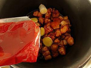 腐乳红烧肉的做法步骤8
