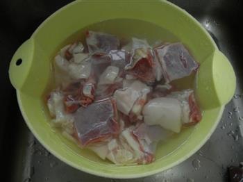 白萝卜羊肉煲的做法步骤3