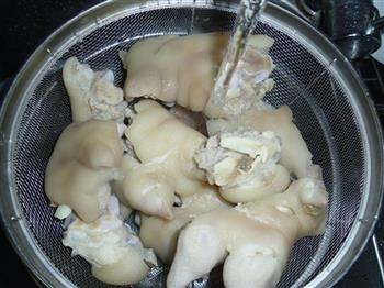 猪蹄海带汤的做法步骤3